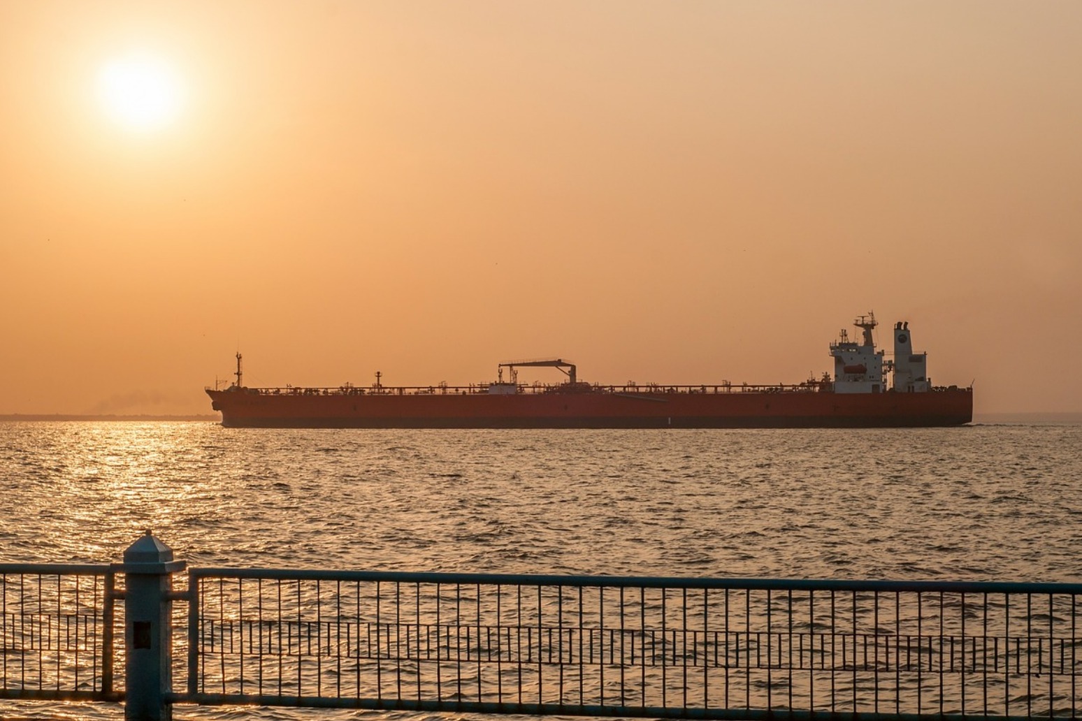 Gibraltar decides to free seized Iranian tanker, paving way for ship swap 